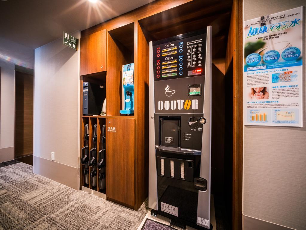 酒店 Super Premier Honmachi Ekimae Natural Hot Springs 3*